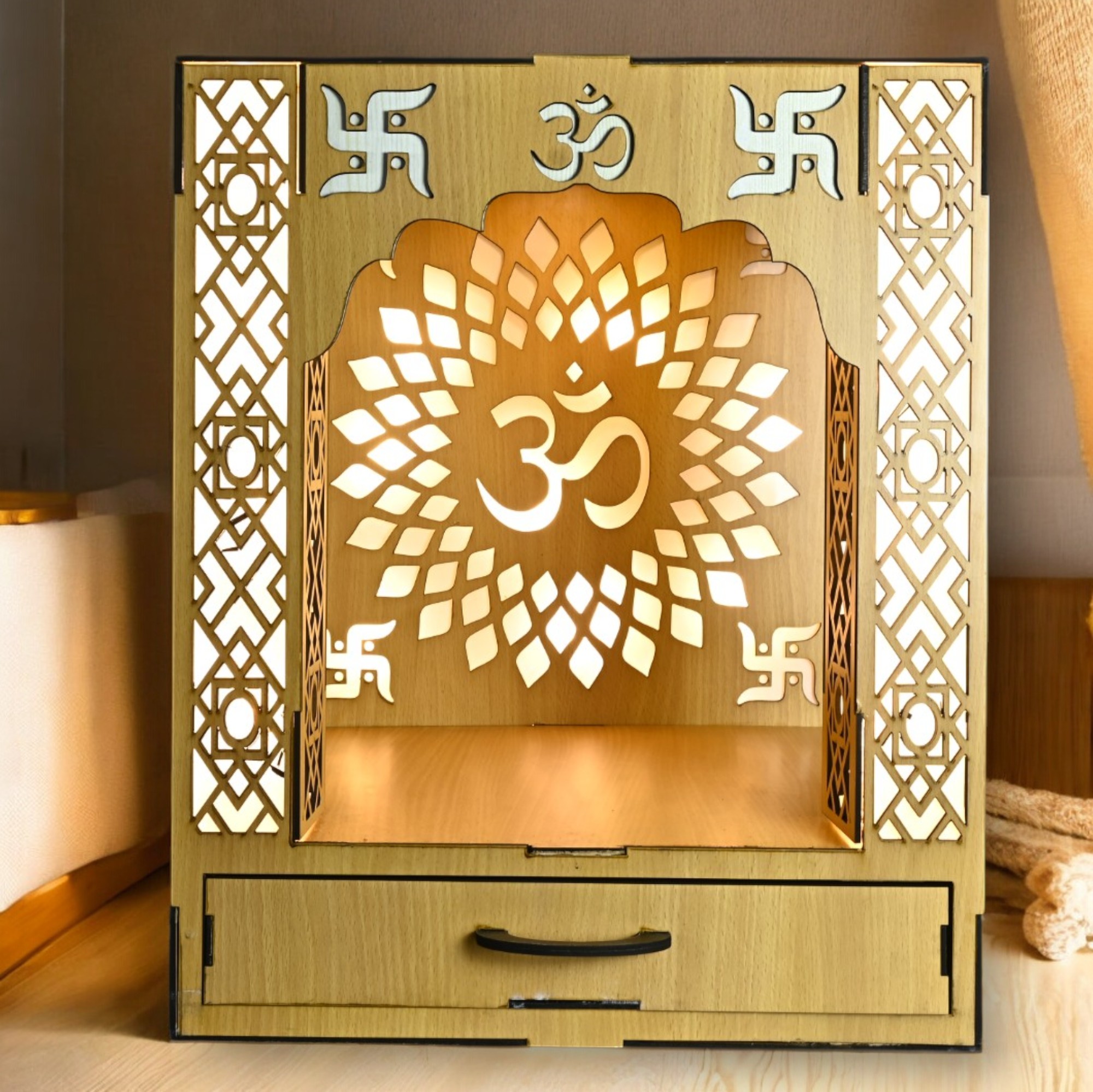 wooden decorative item